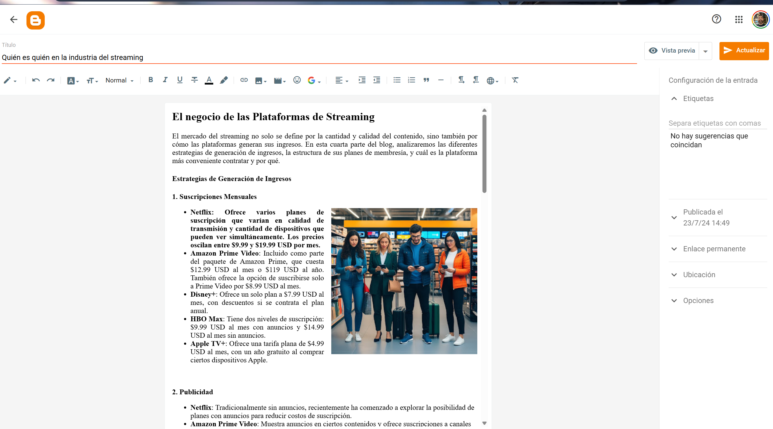 Editor de blog mostrando una entrada con secciones de Introducción, Ejemplo y Aplicaciones